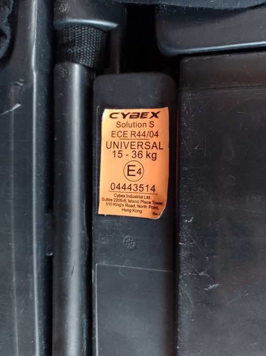 Дітяче автокрісло Cybex Solution S (15-36 кг)