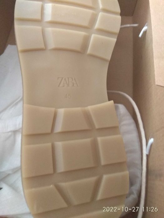 Beżowe skórzane męskie buty ZARA, nr 45, 28,9 cm