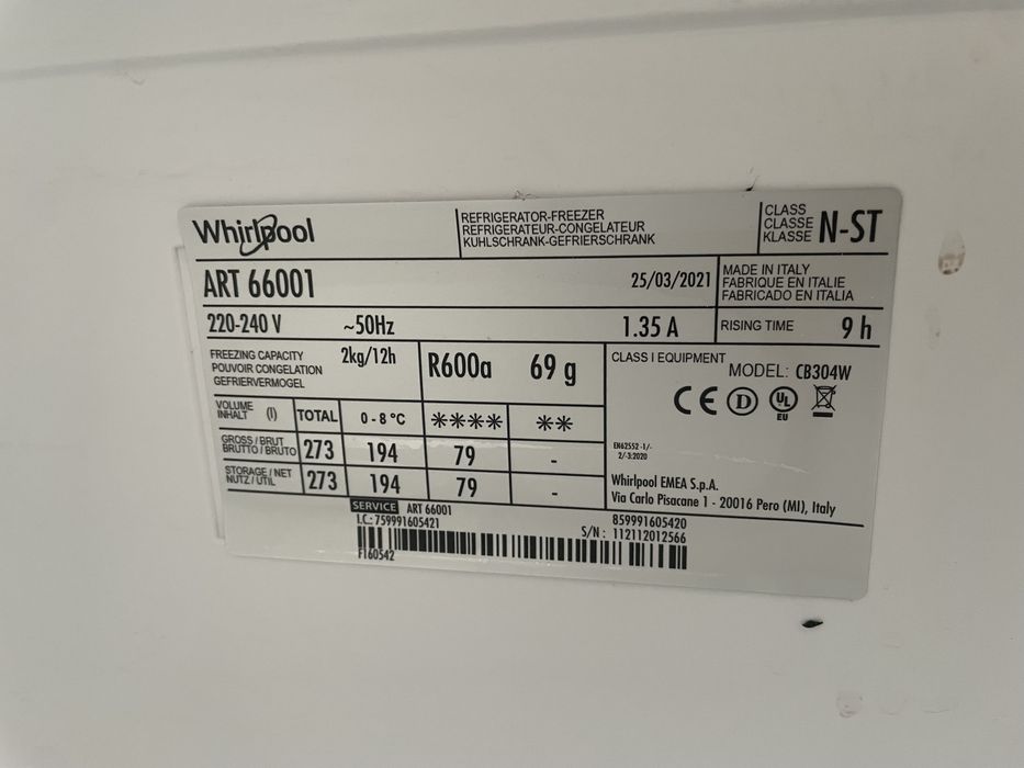 Frigorífico combinado de encastre da Whirlpool - ART 66001