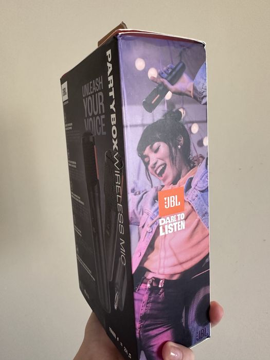 Нові мікрофони JBL Partybox 2025. Акумуляторне живлення