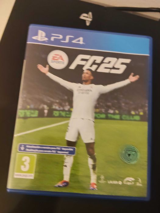 PS4,2 comandos e jogos