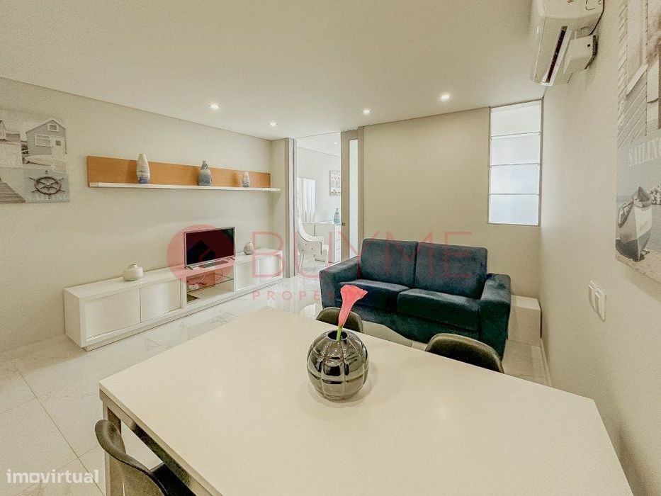 Apartamento T0+1 Renovado no Centro de Vilamoura