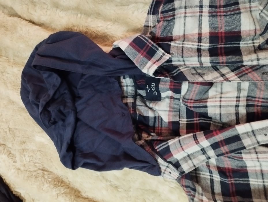 2 Camisas xadrez Tiffosi e Zara novas adolescente