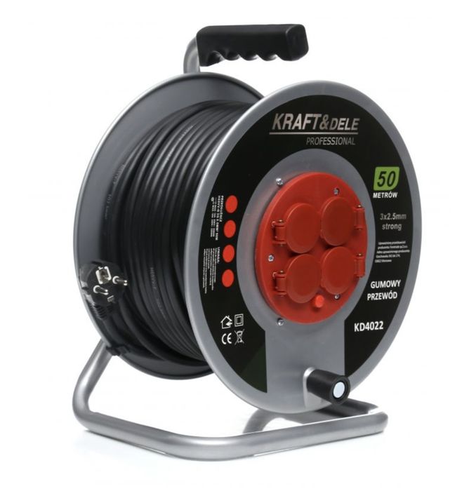 Przedłużacz 50m na bębnie