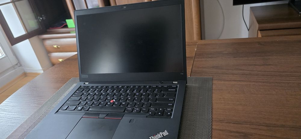 Laptop Lenovo ThinkPad T14