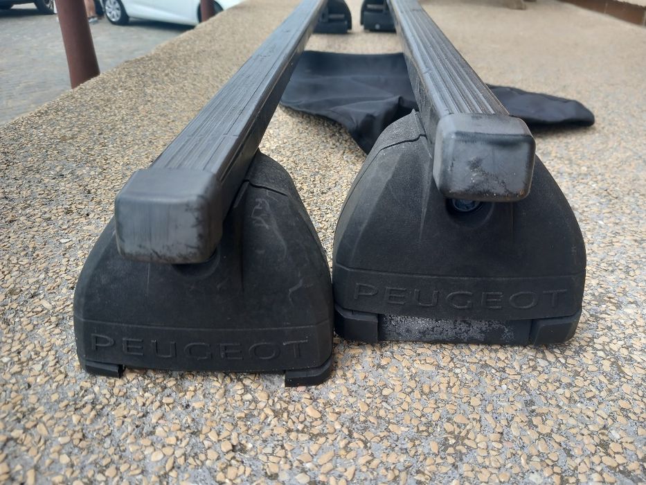 Barras de tejadilho originais Peugeot 308