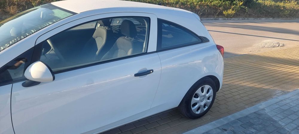 Opel corsa 1.3 van CDTI