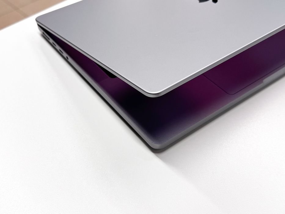 MacBook Pro 14 M1 Pro 32/512 GB Szary Super Stan Sklep Gwarancja