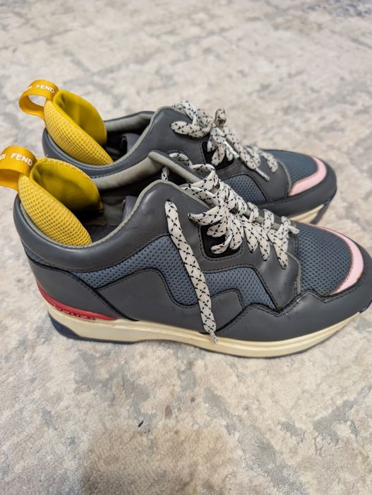Кросівки жіночі FENDI 39