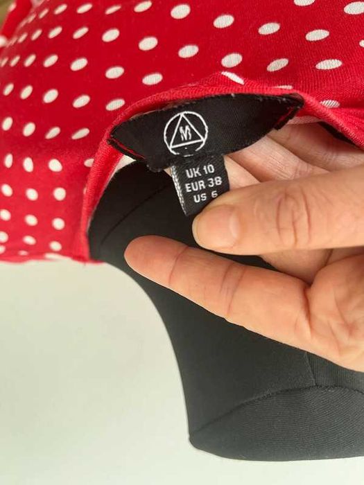 Sukienka czerwona w grochy 36/38 S/M,  Missguided