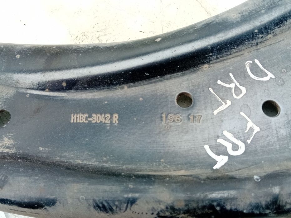 Braço de suspensão frente direito FORD Fiesta VII (HJ, HF)