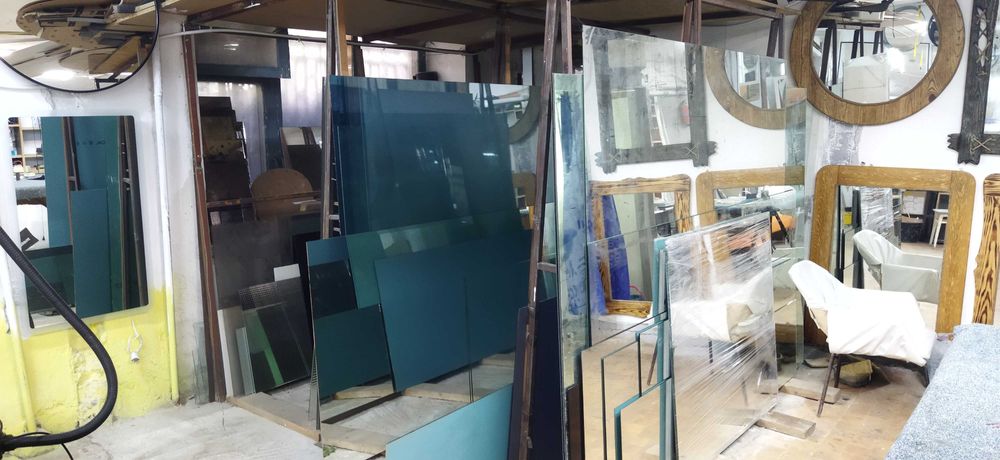 Стекло. Зеркало. Порезка. Зеркала с подсветкой.  Узорчатое стекло.