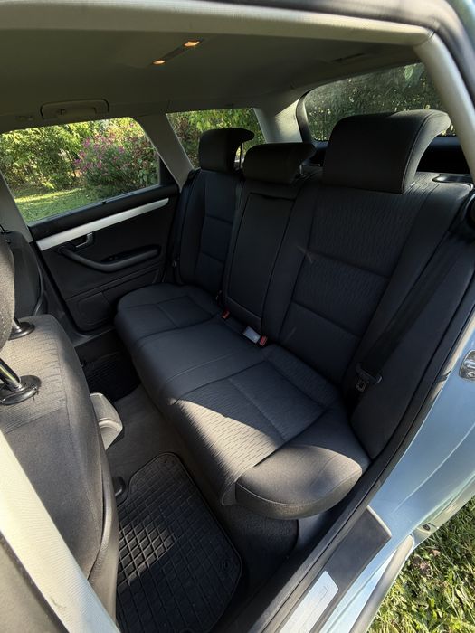 Audi A4 B7 1.9 TDI kombi błękitne