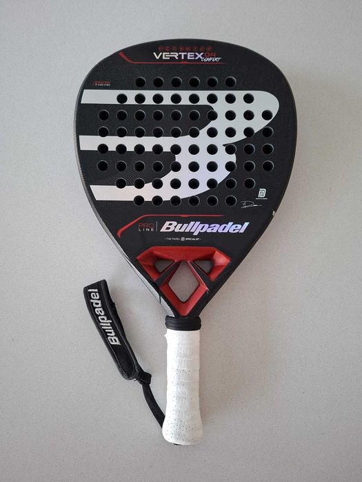 Bullpadel Vertex 04 Comfort