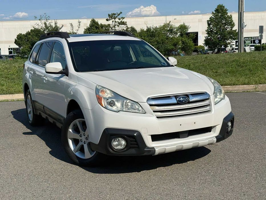 Subaru Outback 2.5i Limited      2013