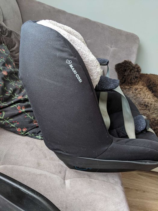 Fotelik Pearl 9-18kg + Baza Maxi‑Cosi