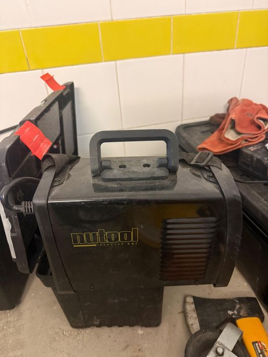 Ferramenta para venda de obra