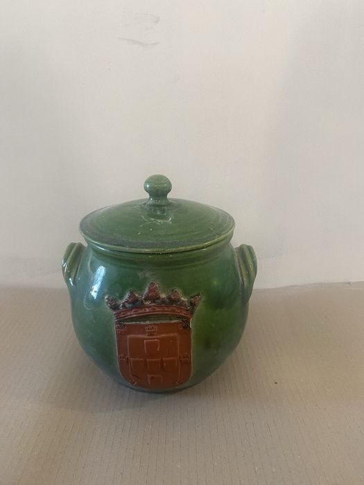 Green Ceramic Jar449116631948994560