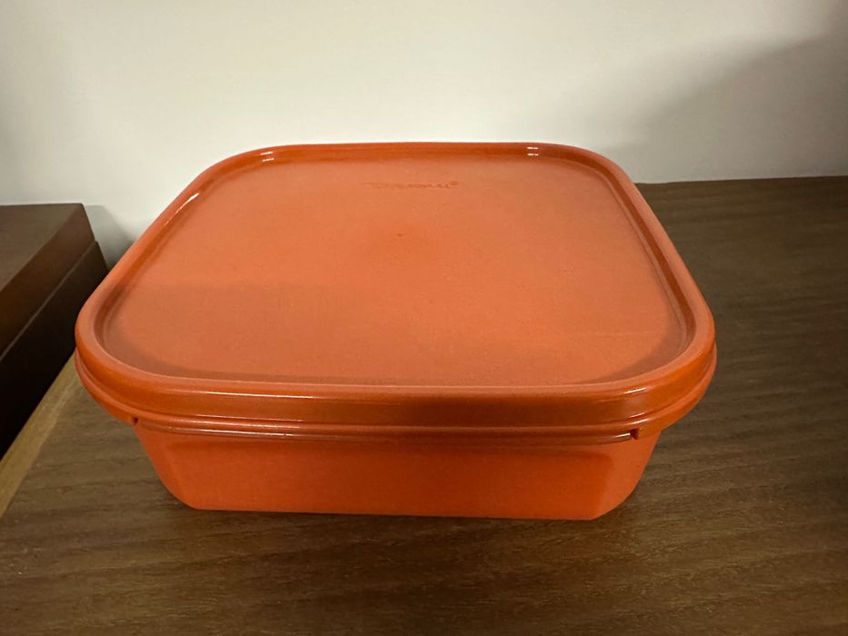 Caixa Quadrada 1.2L Tupperware64737769196418120