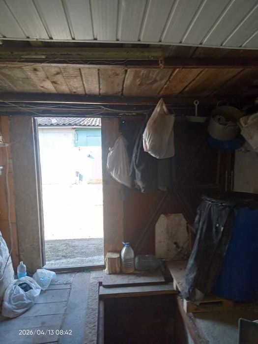 Продам гараж на Зубенко