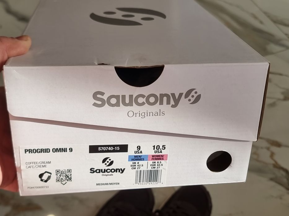 Оригінал 100% кросівки saucony progrid omni 9   euro 42.5