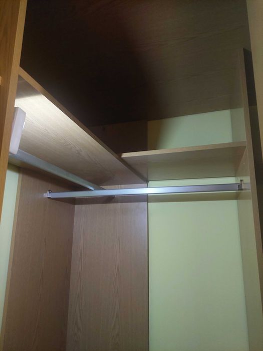 Roupeiro Espaçoso para Quarto – Oportunidade Imperdível