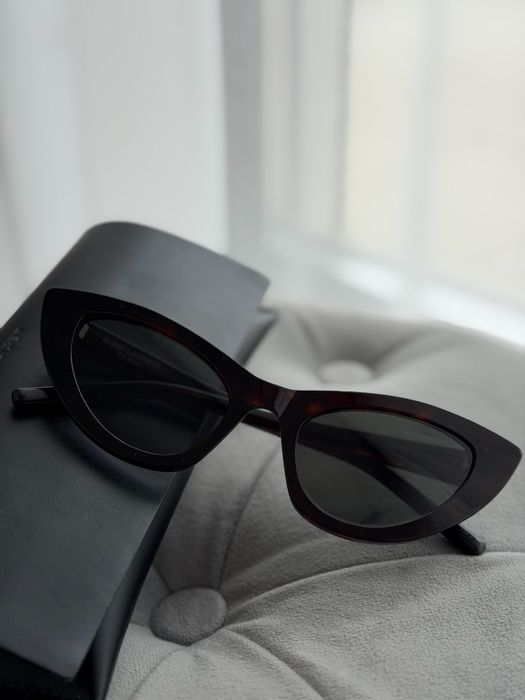 Okulary przeciwsloneczne YSL