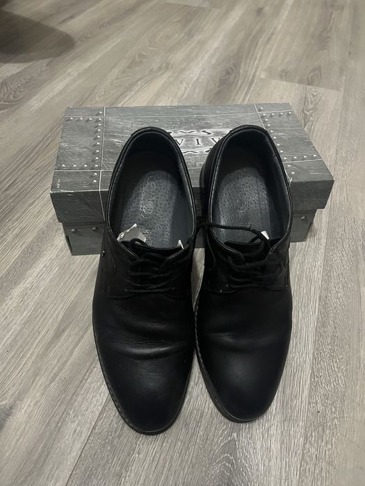 Чоловічі туфлі