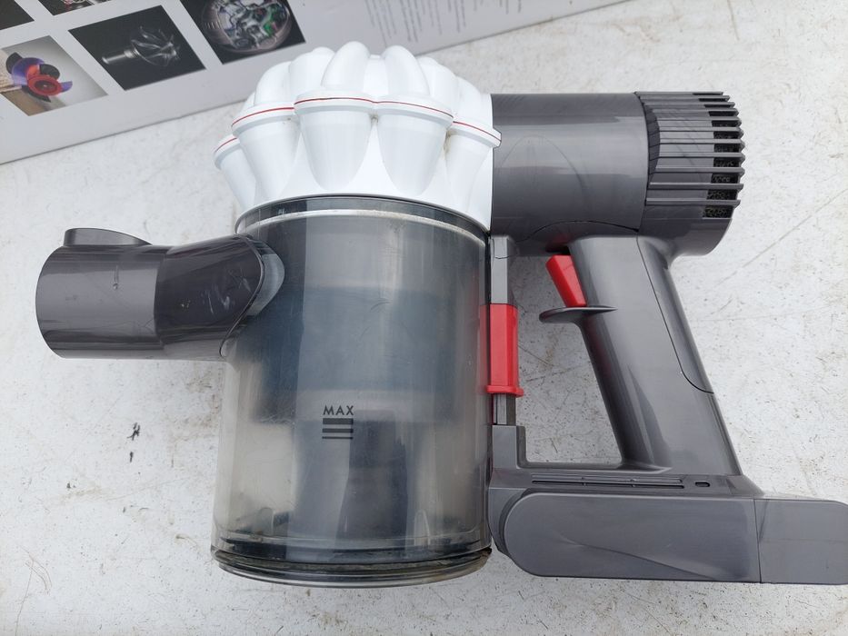 Odkurzacz dyson v6