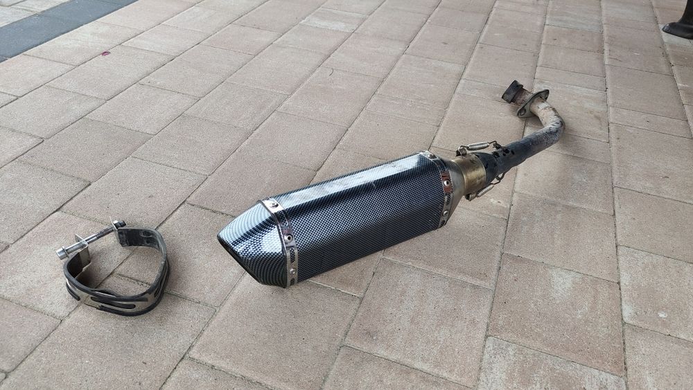 Tłumik skuter Yamaha x-Max 125 zamiennik  akrapovic