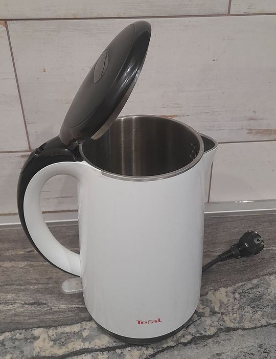 Электрочайник Tefal