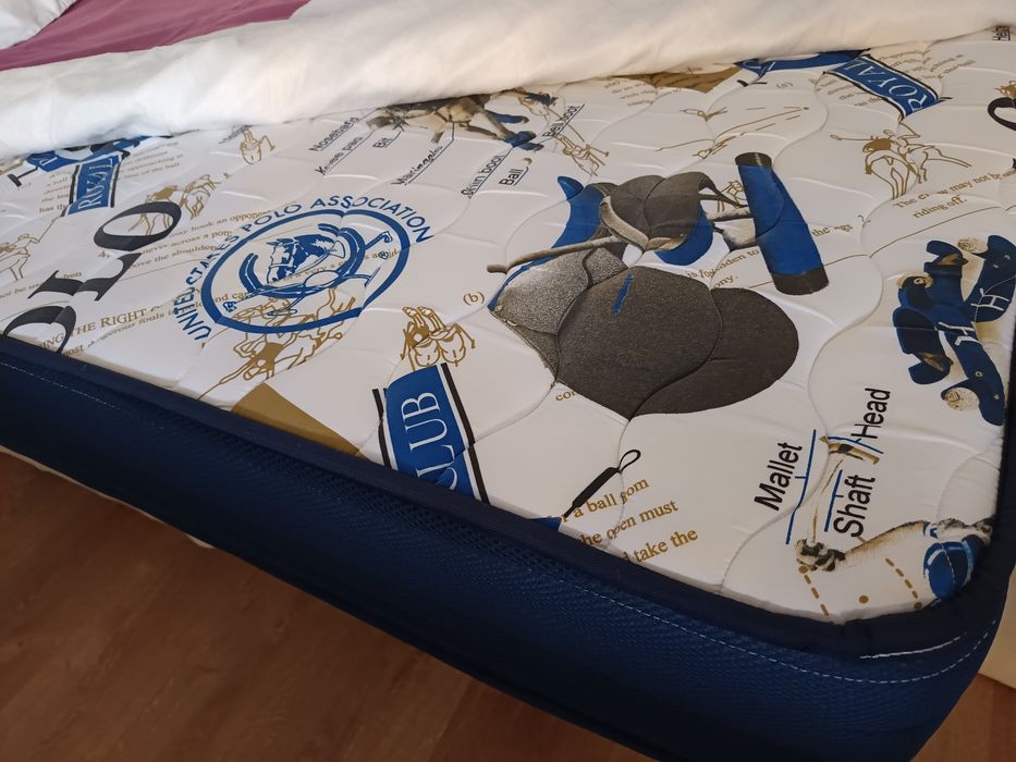 Colchão muito bom e confortável