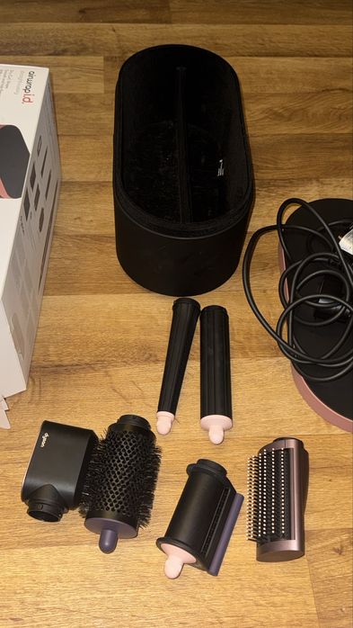 Dyson Airwrap i.d. HS08