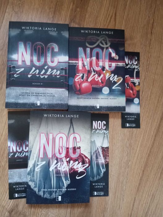 Wiktoria Lange Nic z nim  1, 2 i 3 tom plus zakładki GRATIS