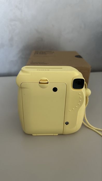 Фотоапарат Fujifilm Instax Mini 8