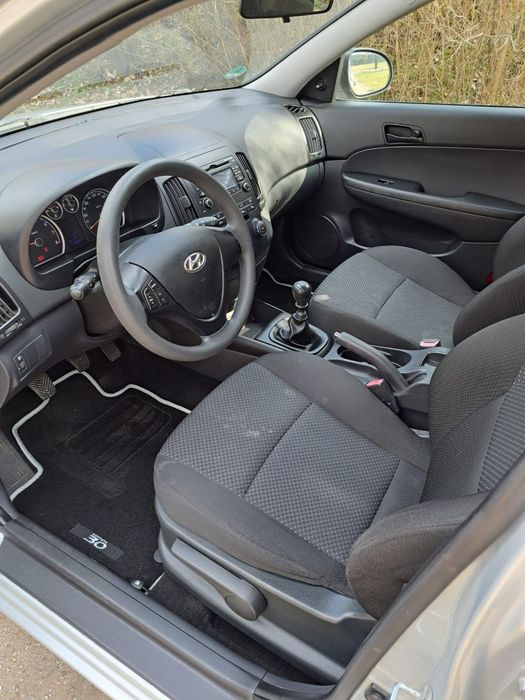 Hyundai i30  rocznik 2009 1,4 benzyna