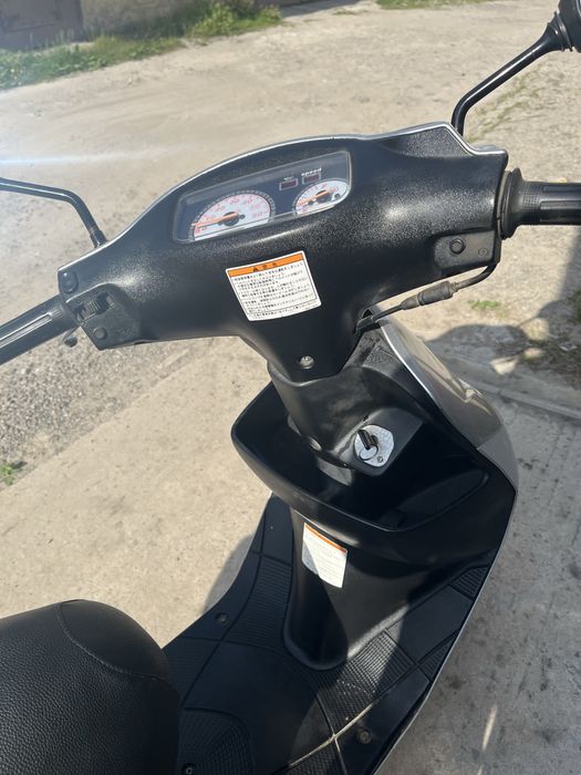 Скутер Suzuki zz inch up sport