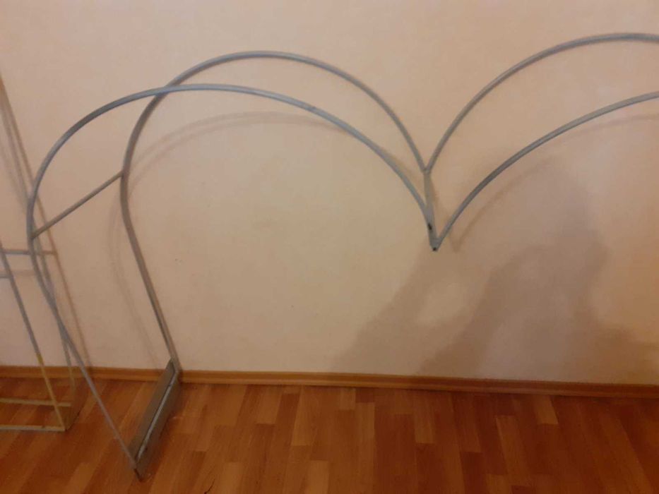 Продаю цельнометаллические арки для сада