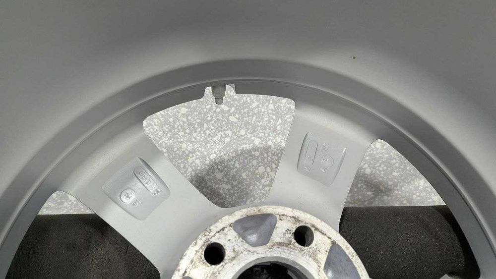 Диски Mercedes 5/112 R17 7.5J ET40 dia66.6mm