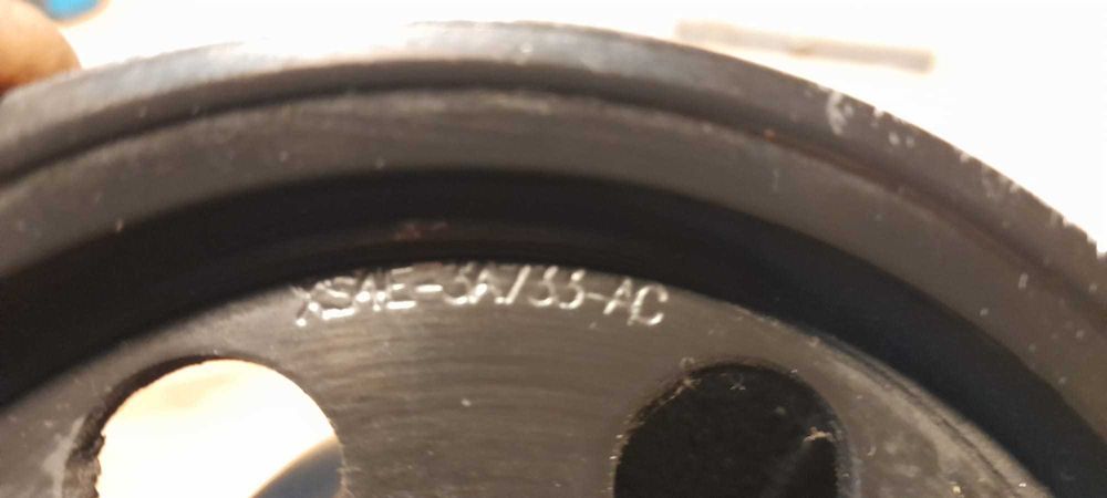 Bomba direção hiraulica ford focus 2003