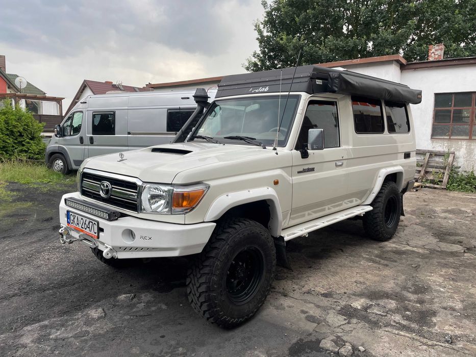 Kompleksowe zabudowy kempingowe, wszystkie auta dostawcze i terenowe