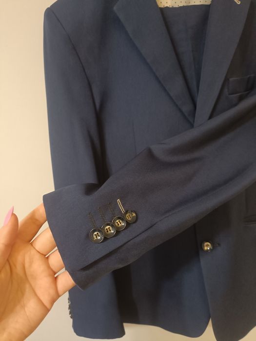 Garnitur męski granatowy