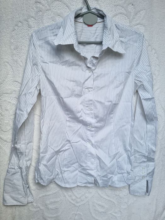Camisa preta de mulher H&M  CM 013