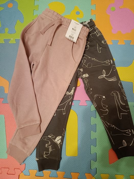 Спортивні костюми George на 3-4 рочки