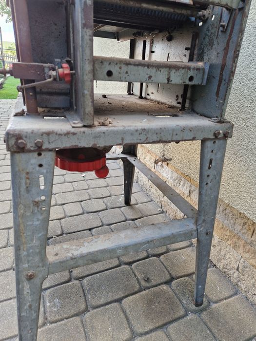 Strugarko grubościuwke Dyma  8 uszkodzona
