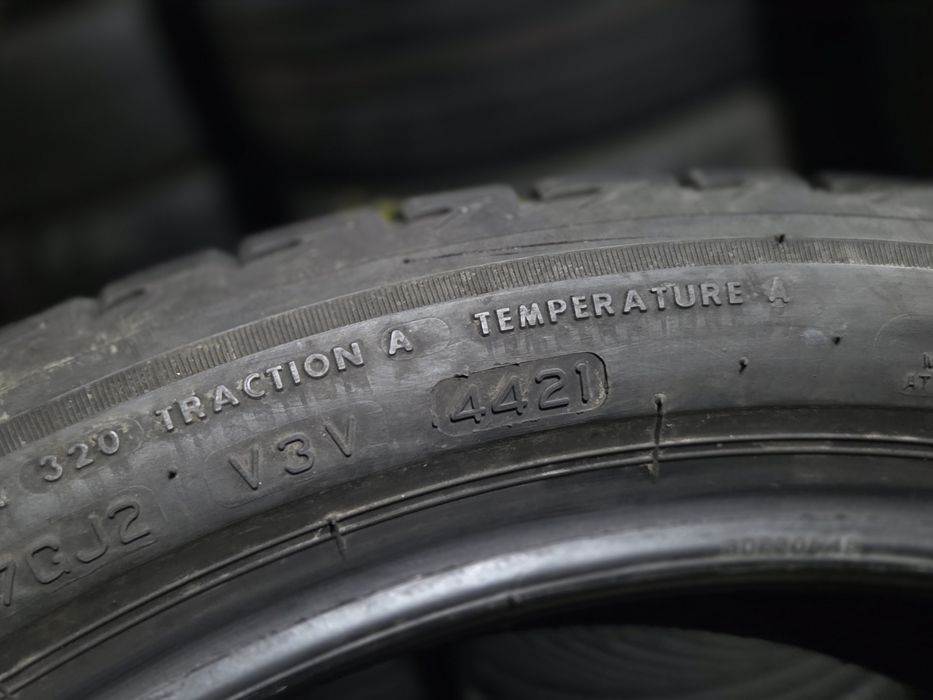 Шини літні 225 40 r 19 Bridgestone 2 шт резина колеса gtyres