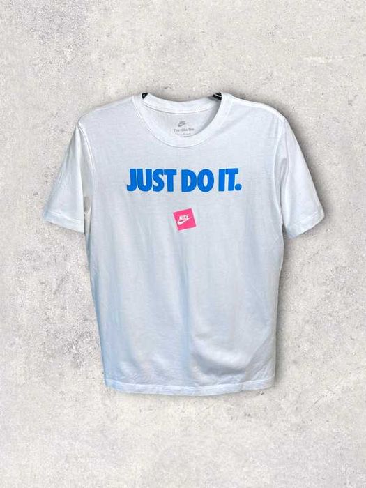 Koszulka Nike just biała kolorowe logo streetwear  techfleece techwear