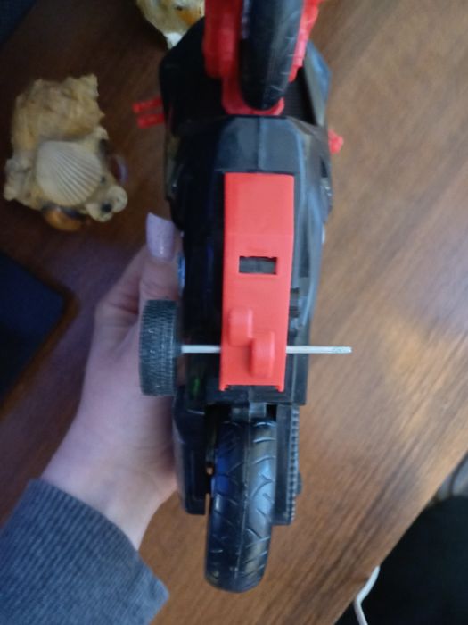 Продам іграшки.    ..