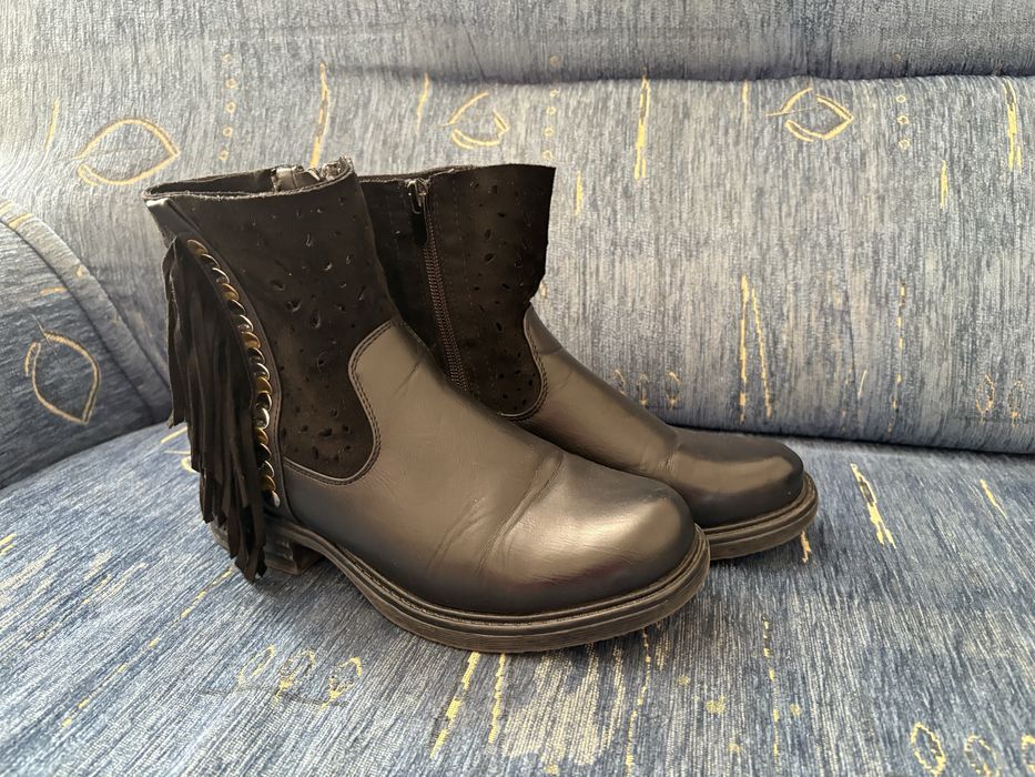 Botki damskie na zamek