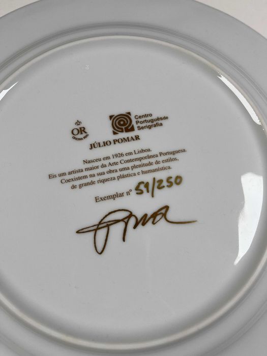 Júlio Pomar Prato em porcelana "o estudioso"